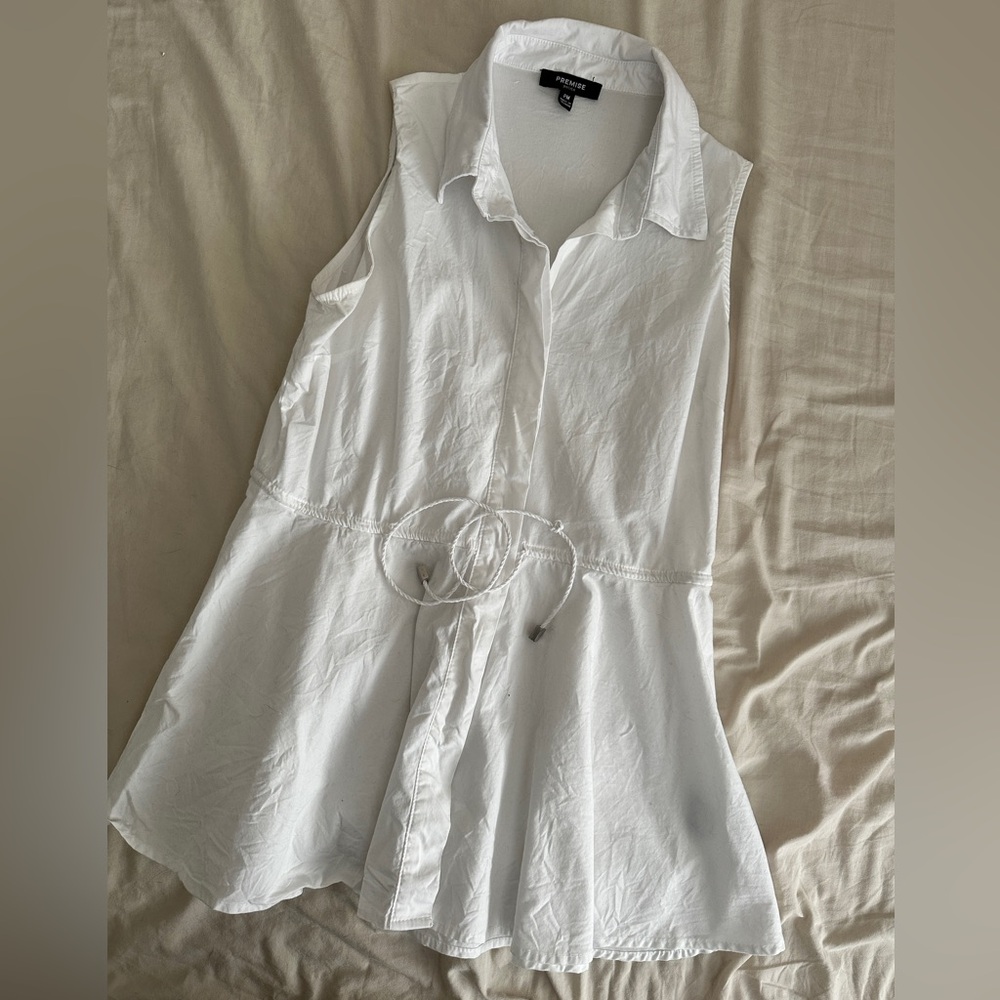 Premise White Sleeveless Blouse with Tie Waist